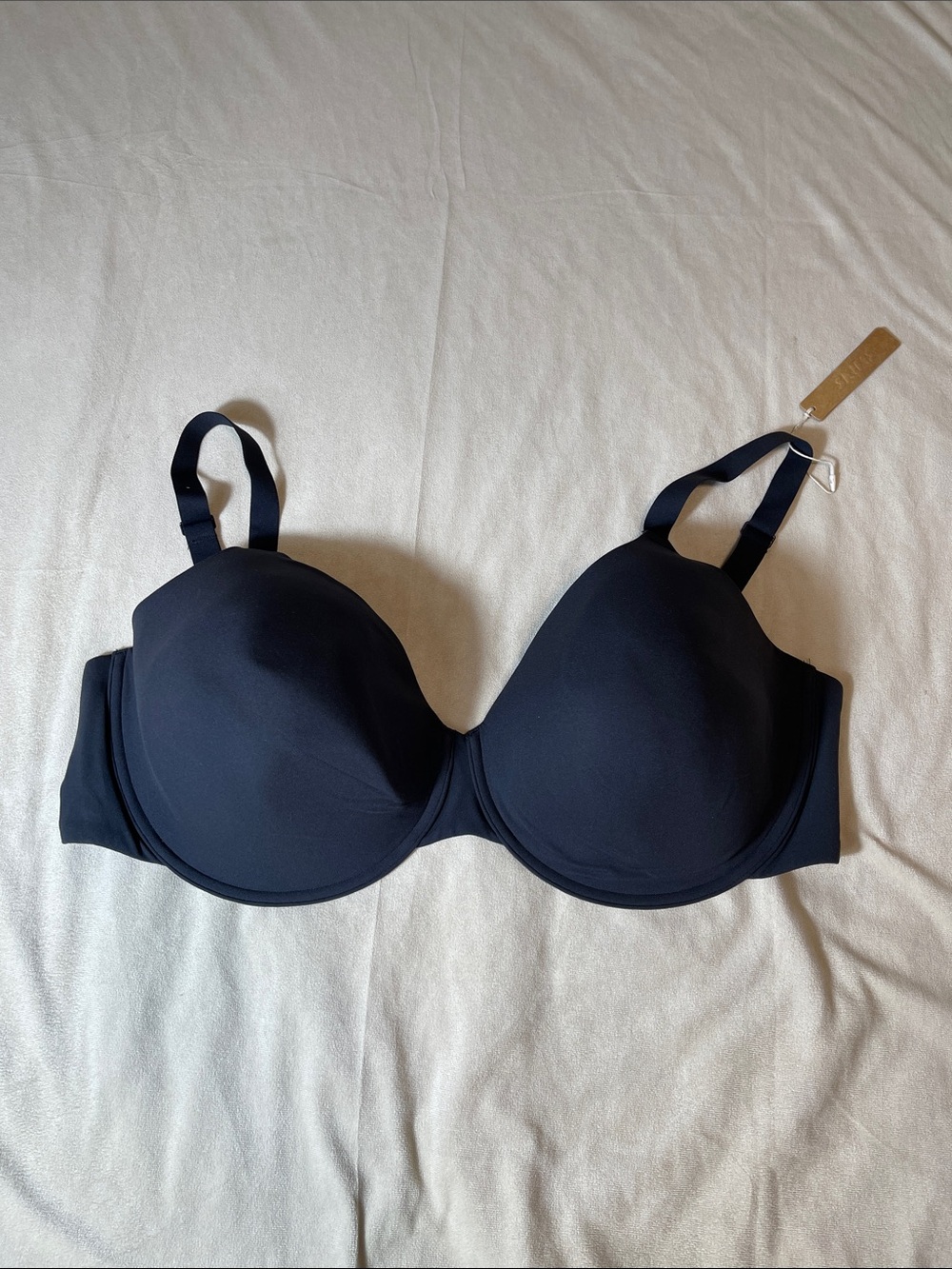 SKIMS Fits Everybody T-Shirt Demi Bra Onyx 42DDD NWT
